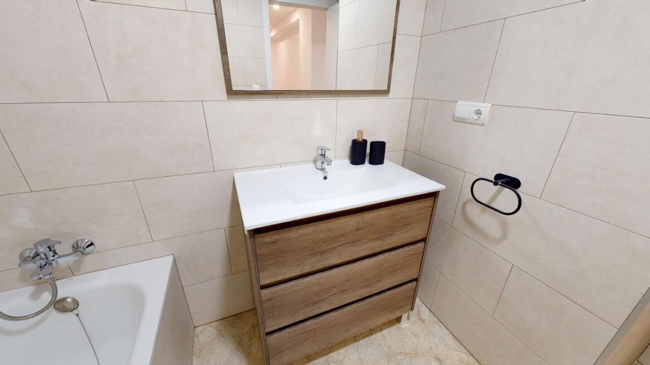 Holisplace- Lovely Apartment In Downtown Alicante Kültér fotó